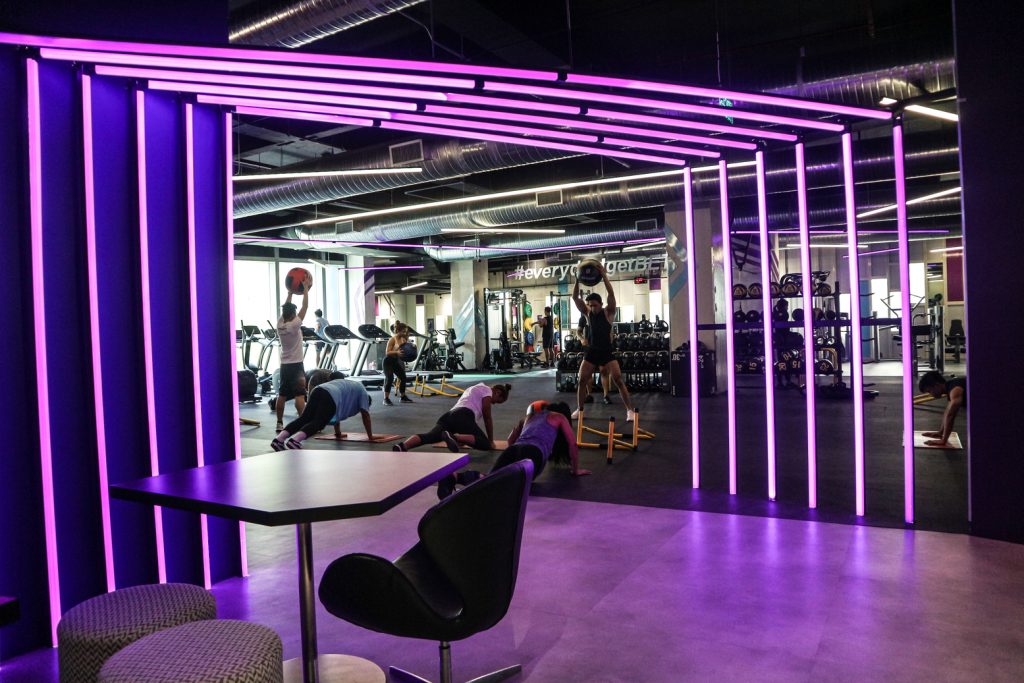 Time to look and feel sensational as your journey to stardom begins with Celebrity Fitness, now open at 2F, One Bonifacio High Street Mall, 5 th Ave, BGC.