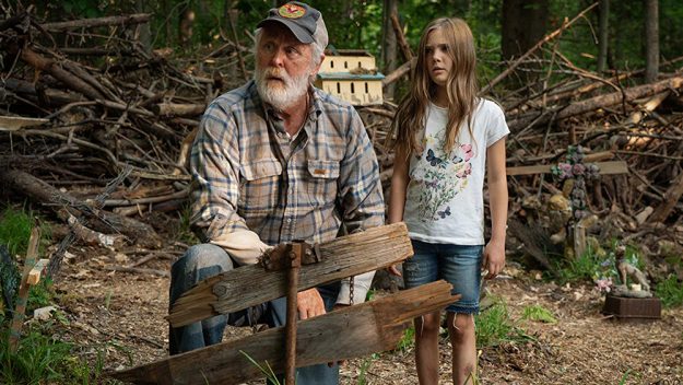 John Lithgow as Jud in Pet Sematary | The Little Binger | Credit: United International Pictures