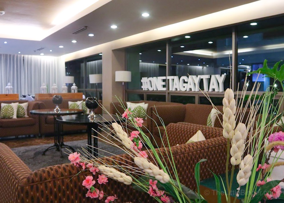 Cozy lobby | One Tagaytay Place | The Little Binger